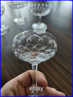 4 Coupes A Champagne En Cristal Taillé Baccarat Ou Saint Louis (J5)