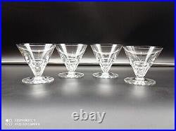 4 Verres à cocktail Coupes à Champagne en cristal de BACCARAT signés