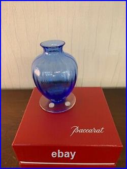 4 vases amphore modèle aquarelle en cristal de Baccarat (prix à la pièce)