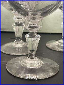 4 verres à vin rouge modèle Renaissance en cristal de Baccarat