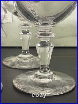 4 verres à vin rouge modèle Renaissance en cristal de Baccarat