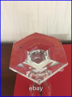 51 flûtes à champagne Harcourt en cristal de Baccarat (prix à la pièce)