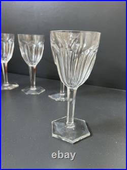 5 Verres À Vin En Cristal Baccarat Modèle Compiegne