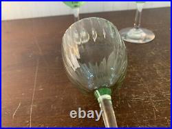 5 verres vin blanc modèle aquarelle vert clair cristal Baccarat (prix la pièce) 5 verres vin blanc modèle aquarelle vert clair cristal Baccarat (prix la pièce)