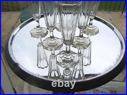 6 Flutes à champagne en cristal taillé à côtes plates étroites Baccarat 19e