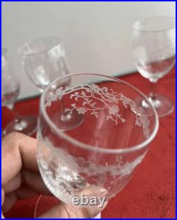 6 Verres A Vin Blanc En Cristal Baccarat Grave Modèle Louis XV et SEVIGNE