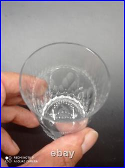 6 Verres Gobelets en Cristal de BACCARAT modèle Richelieu, H 8 cm, signé
