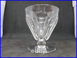 6 Verres à Vin Blanc signés BACCARAT, Modèle Talleyrand. N° 2