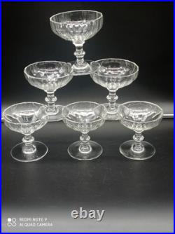 6 coupes à Champagne en Cristal de BACCARAT côtes plates, signées