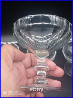 6 coupes à Champagne en Cristal de BACCARAT côtes plates, signées
