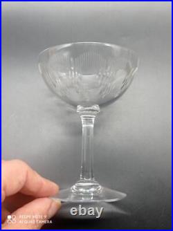 6 coupes à Champagne en Cristal de BACCARAT modèle Molière, 12,5 cm