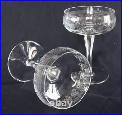 6 coupes à champagne cristal de Baccarat modèle Pompadour