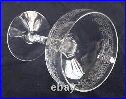 6 coupes à champagne cristal de Baccarat modèle Pompadour