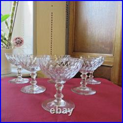 6 coupes a champagne en cristal de Baccarat signé modèle ARMAGNAC