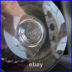 6 coupes a champagne en cristal de Baccarat signé modèle ARMAGNAC