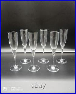 6 flutes à Champagne en Cristal de BACCARAT modèle Dom Pérignon, signé, H 23,5cm