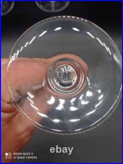 6 flutes à Champagne en Cristal de BACCARAT modèle Dom Pérignon, signé, H 23,5cm