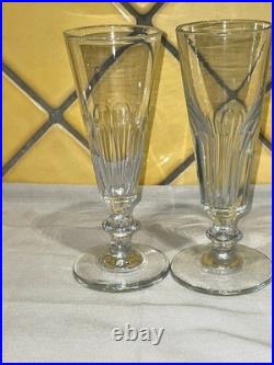 6 flutes à Champagne en cristal de BACCARAT SAINT LOUIS modèle Caton 6 flutes à Champagne en cristal de BACCARAT SAINT LOUIS modèle Caton