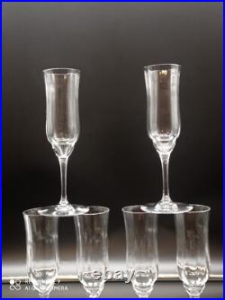 6 flutes à champagne en cristal de BACCARAT modèle CAPRI, signé, H 18,7 cm