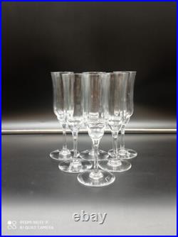 6 flutes à champagne en cristal de BACCARAT modèle CAPRI, signé, H 18,7 cm