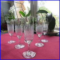 6 flûtes à champagne en cristal de baccarat modèle Nancy signé H 17,4 CM
