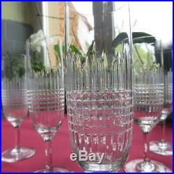 6 flûtes à champagne en cristal de baccarat modèle Nancy signé H 17,4 CM