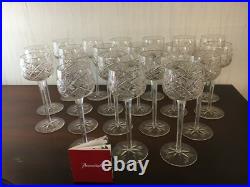 6 verres Roemer en cristal de Baccarat hauteur 19.3 cm (prix du lot)