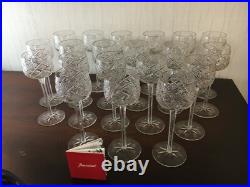 6 verres Roemer en cristal de Baccarat hauteur 19.3 cm (prix du lot)
