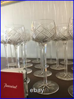 6 verres Roemer en cristal de Baccarat hauteur 19.3 cm (prix du lot)