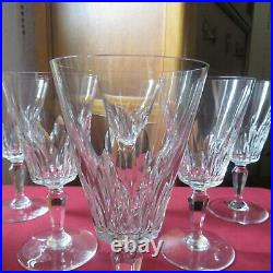 6 verres a eau en cristal de Baccarat modèle Carcassonne H 16 cm signé