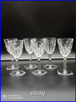 6 verres à vin Blanc en cristal de BACCARAT modèle COMPIEGNE, H 14,5 cm, signé