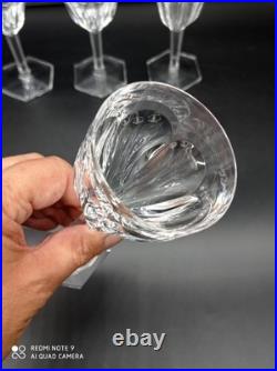 6 verres à vin Blanc en cristal de BACCARAT modèle COMPIEGNE, H 14,5 cm, signé