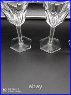 6 verres à vin Blanc en cristal de BACCARAT modèle COMPIEGNE, H 14,5 cm, signé