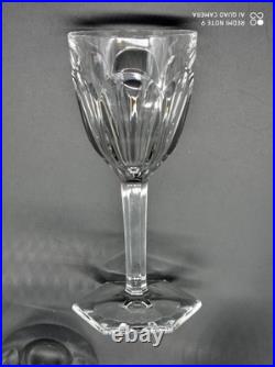 6 verres à vin Blanc en cristal de BACCARAT modèle COMPIEGNE, H 14,5 cm, signé