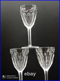 6 verres à vin Rouge en cristal de BACCARAT modèle COMPIEGNE, H 16,5 cm, signé