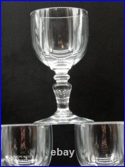 6 verres à vin blanc en Cristal de BACCARAT modèle Géranium, signés, H11,5 cm