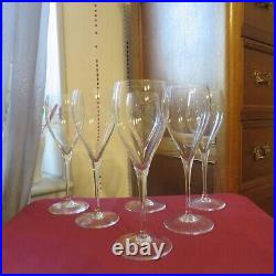 6 verres a vin blanc en cristal de baccarat modèle saint Remy signé H 17,4 cm