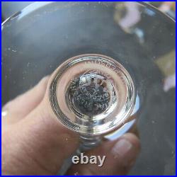 6 verres a vin blanc en cristal de baccarat modèle saint Remy signé H 17,4 cm