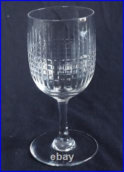6 verres à vin cristal de Baccarat modèle Nancy 12,6cm