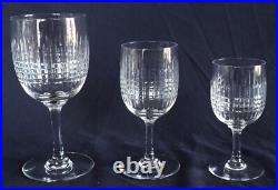 6 verres à vin cristal de Baccarat modèle Nancy 12,6cm