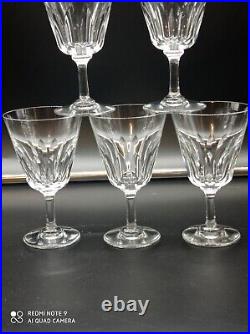 6 verres à vin en cristal de BACCARAT modèle Côte d'Azur, H 14 cm, signé