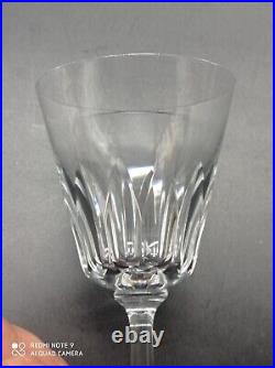 6 verres à vin en cristal de BACCARAT modèle Côte d'Azur, H 14 cm, signé