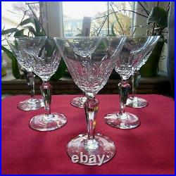 6 verres a vin en cristal de Baccarat modèle Austerlitz signé