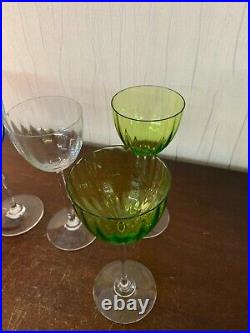 6 verres à vin modèle Montaigne couleur en cristal de Baccarat (prix à la pièce)