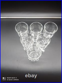 6 verres à vin rouge en cristal de BACCARAT modèle CAPRI, signé, H 15 cm