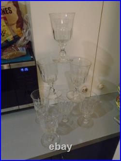 7 GRANDS VERRES A VIN EN CRISTAL DE BACCARAT. MODELE CLERMONT 19em H15cm