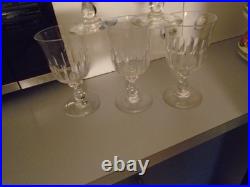 7 GRANDS VERRES A VIN EN CRISTAL DE BACCARAT. MODELE CLERMONT 19em H15cm