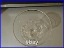 7 GRANDS VERRES A VIN EN CRISTAL DE BACCARAT. MODELE CLERMONT 19em H15cm