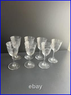 7 Verres À Vin Rouge En Cristal Baccarat Modelé Molière