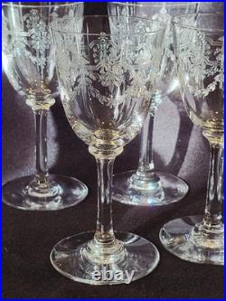 7 Verres En Cristal Baccarat Modèle Beauharnais Hauteur 12 Cm